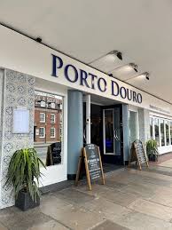 Porto Douro restaurant front door